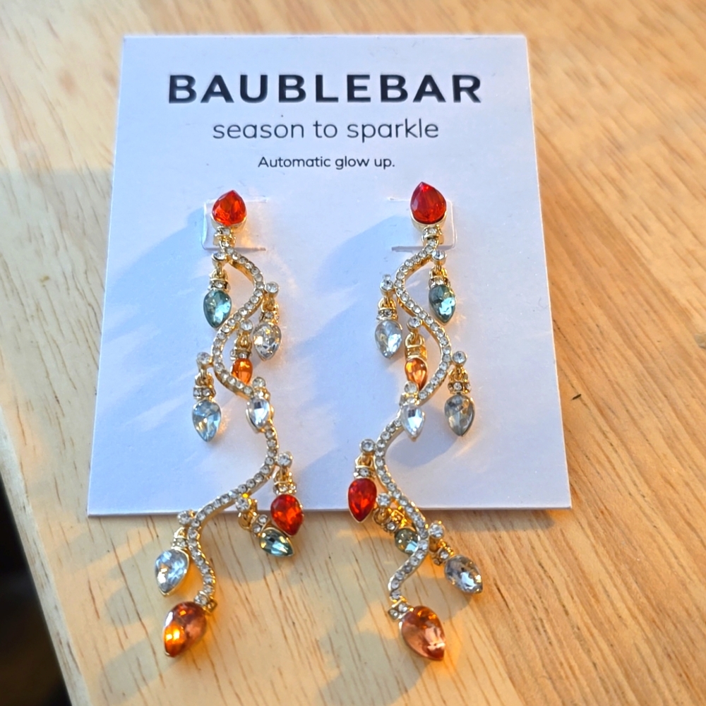NWT baublebar season to sparkle post earrings
